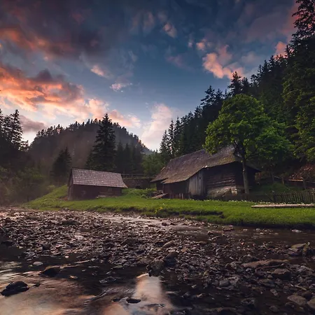 Chalet Mountain Rock - Kvacianska Dolina Villa